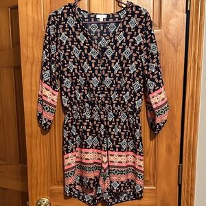 Patterned navy and coral Women's jumper in excellent condition